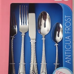 Antigua Towle Stainless Steel Flatware Set Brand New! 20piece Set
